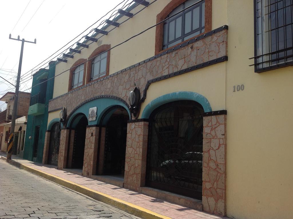 Hotel Plaza Rubio Amatitan エクステリア 写真