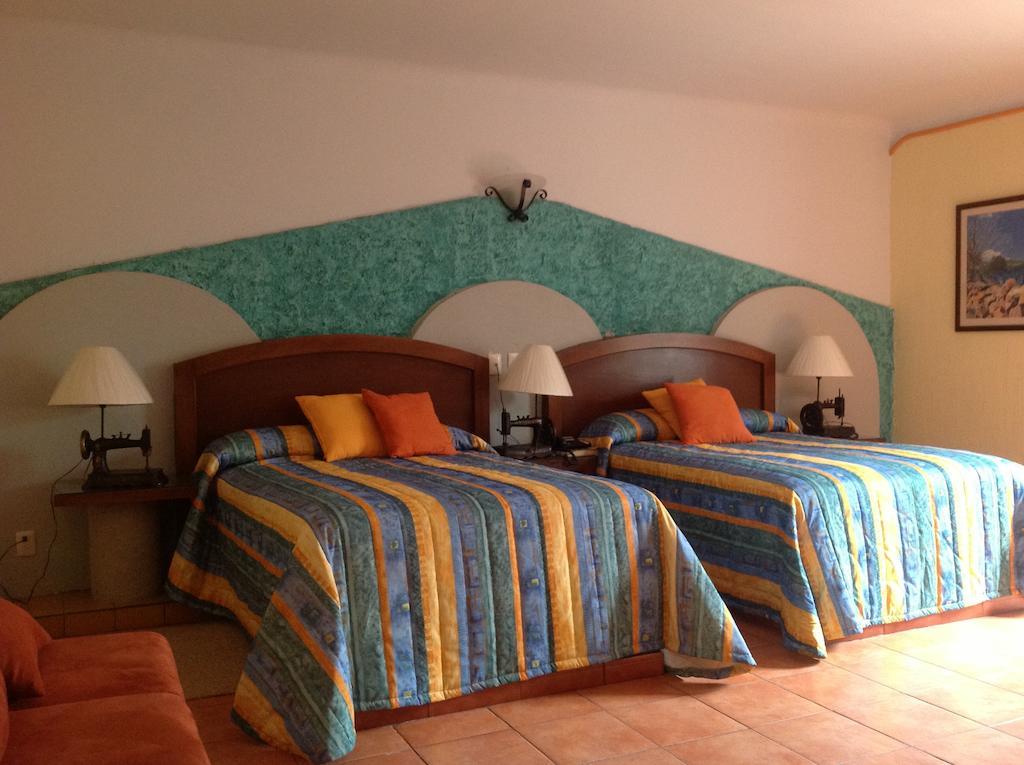 Hotel Plaza Rubio Amatitan 部屋 写真