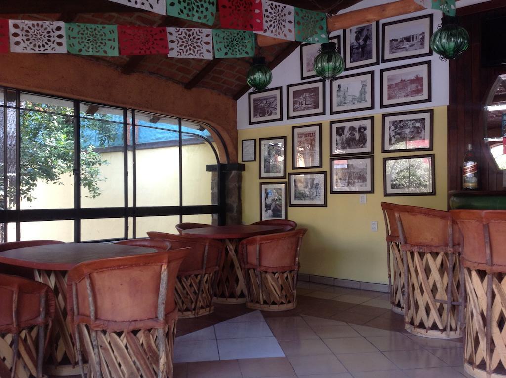 Hotel Plaza Rubio Amatitan エクステリア 写真