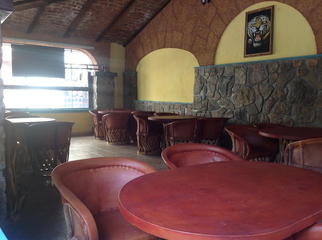 Hotel Plaza Rubio Amatitan エクステリア 写真