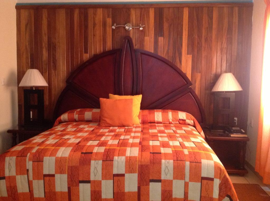 Hotel Plaza Rubio Amatitan 部屋 写真