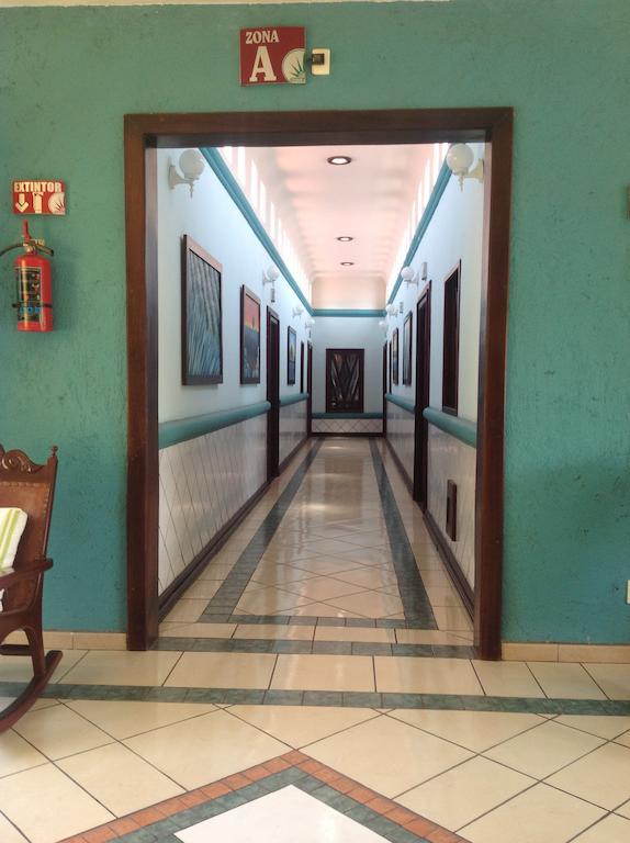 Hotel Plaza Rubio Amatitan エクステリア 写真