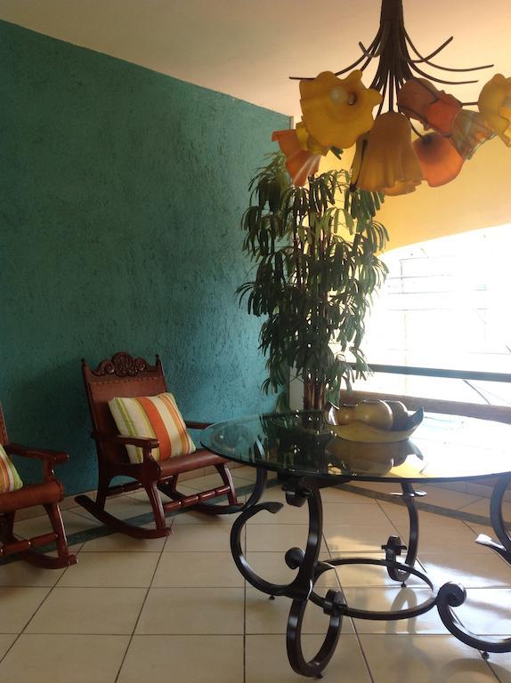 Hotel Plaza Rubio Amatitan エクステリア 写真